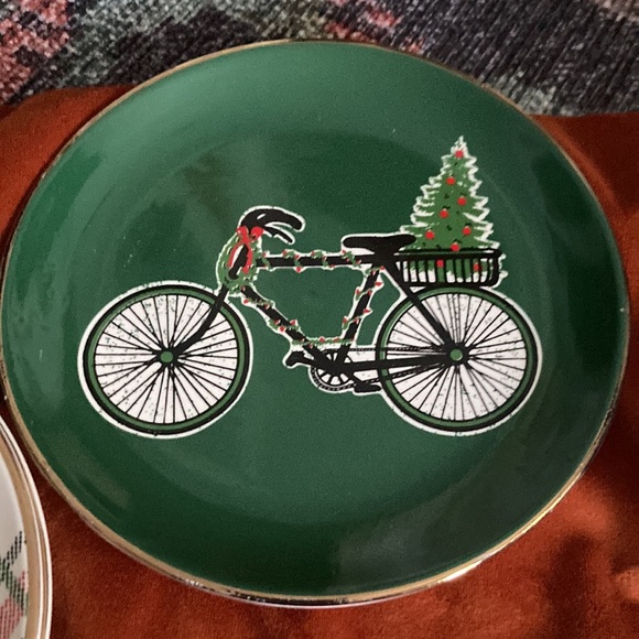 Assorted Christmas Plates - Pier 1 - Picture 5 of 6